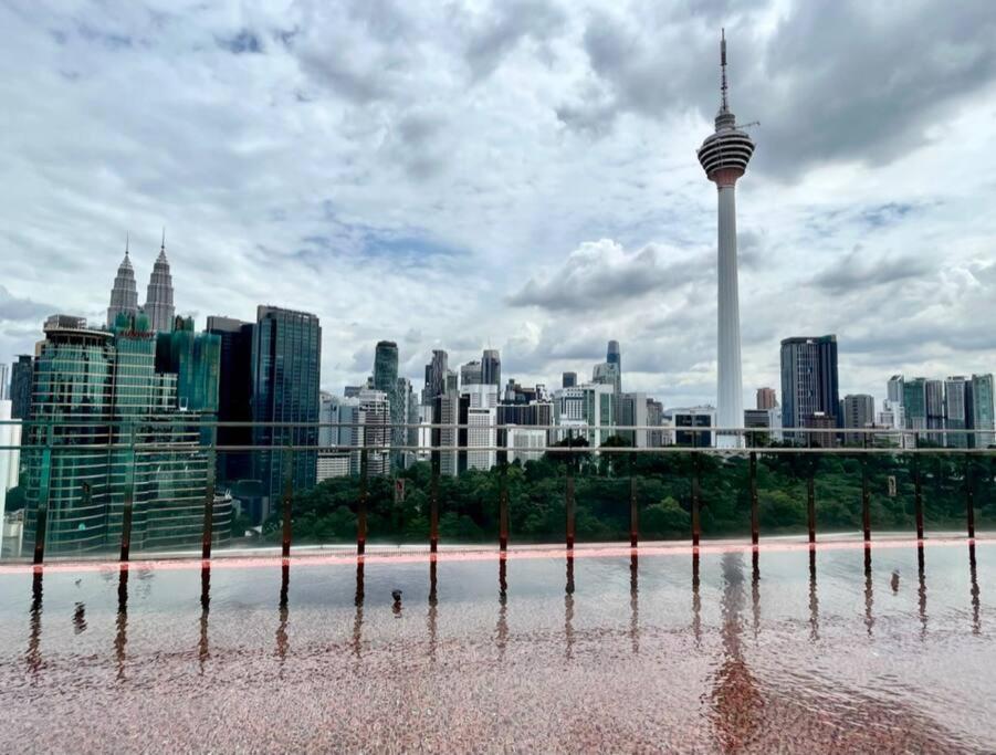 クアラルンプール#211 M101 Dang Wangi Klcc View Pool By Livinアパートメント エクステリア 写真